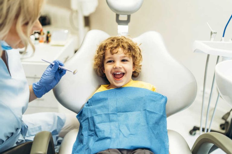 ¿Qué debes tener en cuenta para elegir dentista para tu hijo?